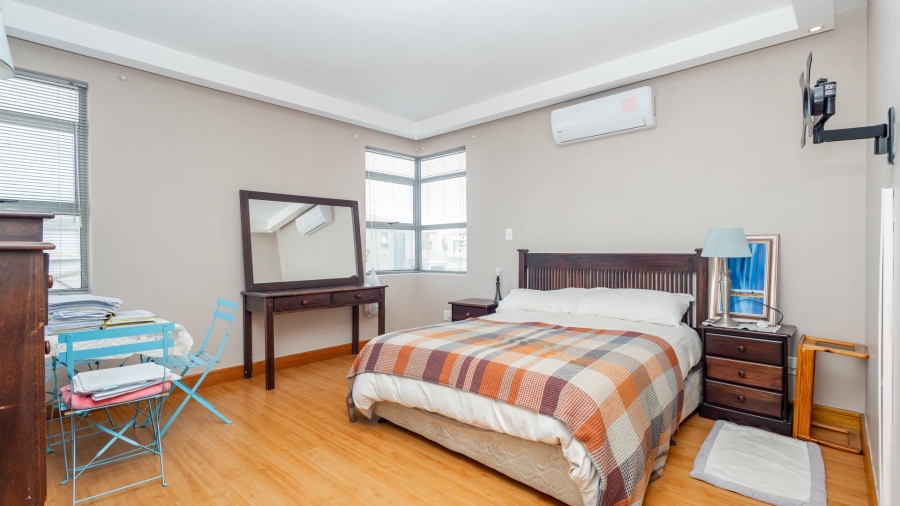 4 Bedroom Property for Sale in Sunset Beach Western Cape